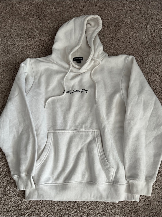 PrettyLittleThing Tops - PrettyLittleThing Men's White Script Logo Hoodie